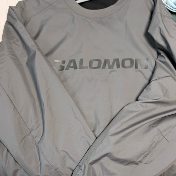 살로몬 풀오버 판매합니다