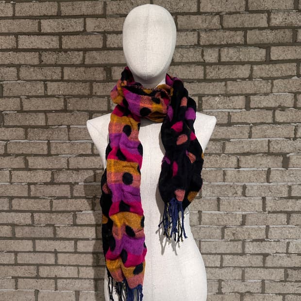 BOSTON-NINE 멀티 컬러 도트 니트 머플러