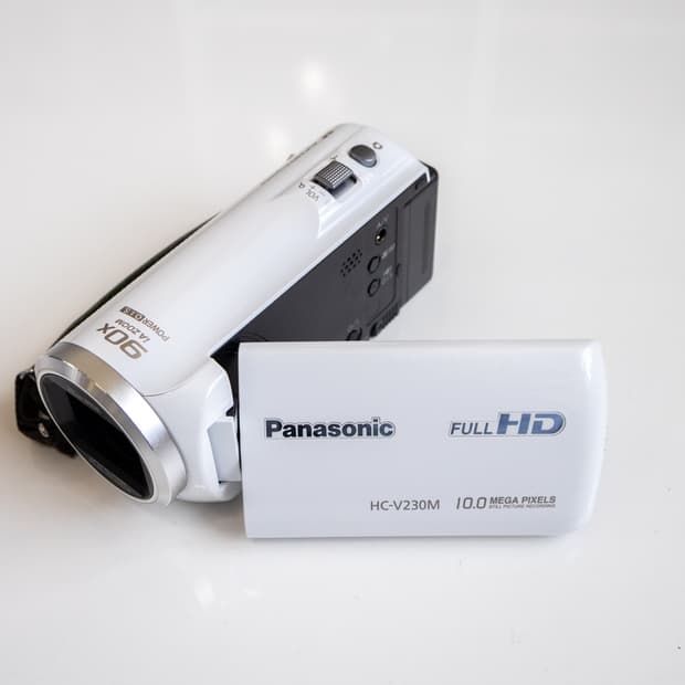 Panasonic HC-V230M-W / 빈티지 디지털 캠코더