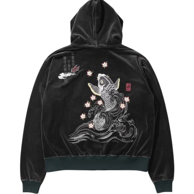 카라쿠리 타마시 Koi 벨벳 후드집업