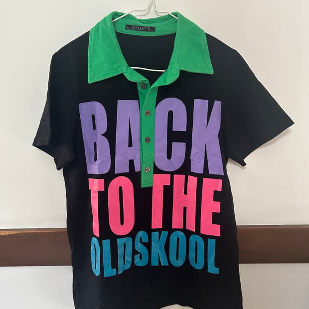 Y2K 올드스쿨 카라티