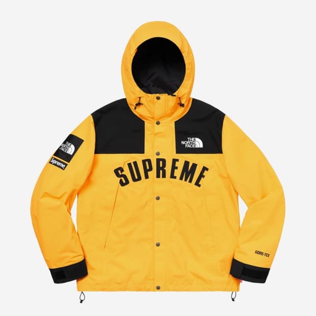 슈프림 19SS x 노스페이스 아크로고 마운틴 파카