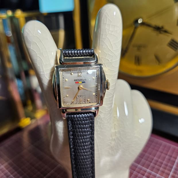 1950s BENRUS 벤러스 빈티지 사각 수동 핸드와인딩 시계