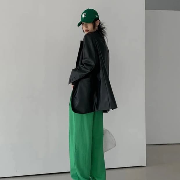 루웨 핀턱 스트링팬츠 그린