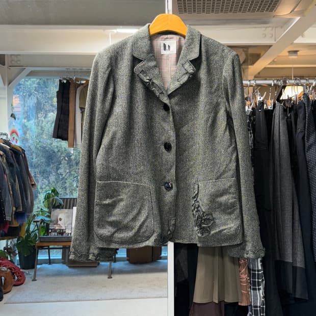 센소유니코 t.b 헤링본 프릴 울자켓