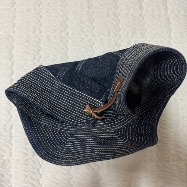 캐피탈 노인과바다캡