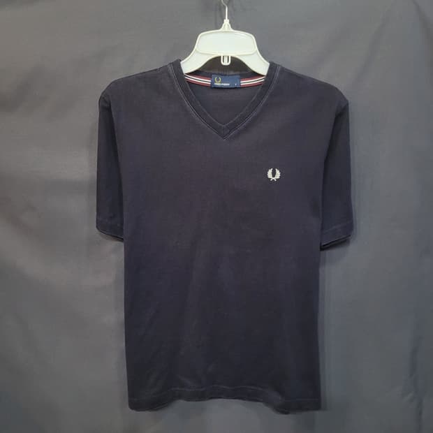 Fred Perry 프레드페리 빈티지 페이디드 자수로고 슬림핏 셔츠