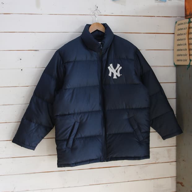 (착용컷) MLB 뉴욕 양키스 덕다운 패딩 점퍼 (남성용 105)