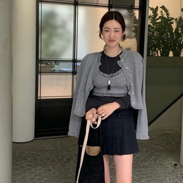 아틀리에 에디션 캐시미어 프릴 가디건 브라렛 스커트 세트 브라운 s