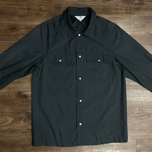 지방시 실버 버튼 플랩 포켓 셔츠 자켓 블랙