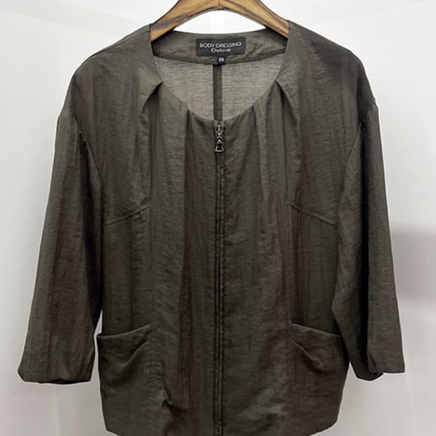 BODY DRESSING DELUXE (L)