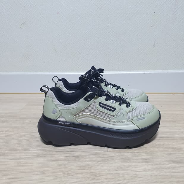 아키클래식 범퍼트레이너 운동화 240