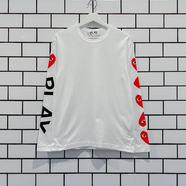 꼼데가르송 CDG 플레이 포 하트 티셔츠