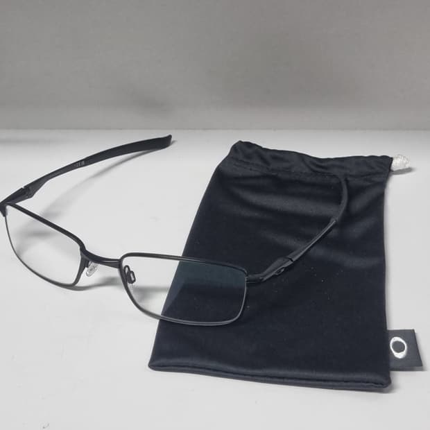 오클리 안경 보틀로켓 4.0 매트블랙