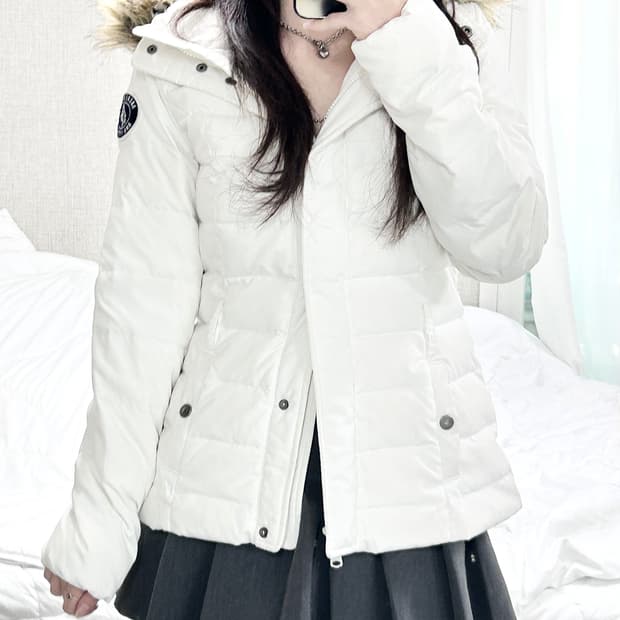 아베크롬비 울프죠 화이트 패딩