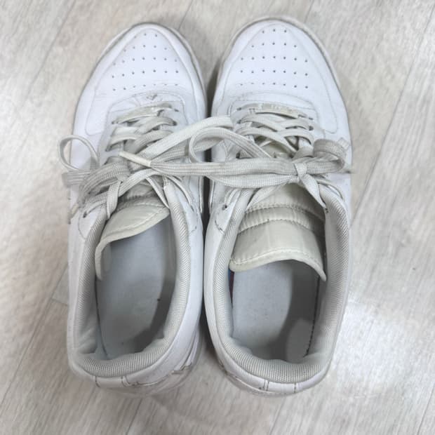 나이키 에어포스1 제스터XX 트리플 화이트 270