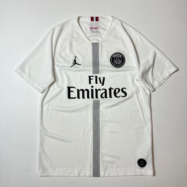 파리 생제르맹 18-19 시즌 에어 조던 4th 반팔 유니폼 PN9111