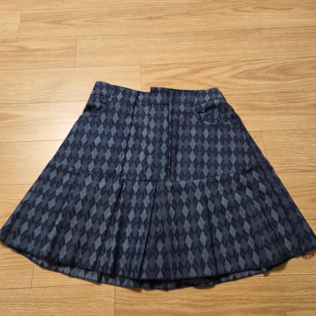 체크 아가일 테니스 스커트