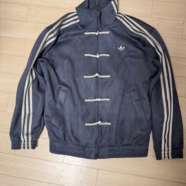 아디다스 중티다스 L