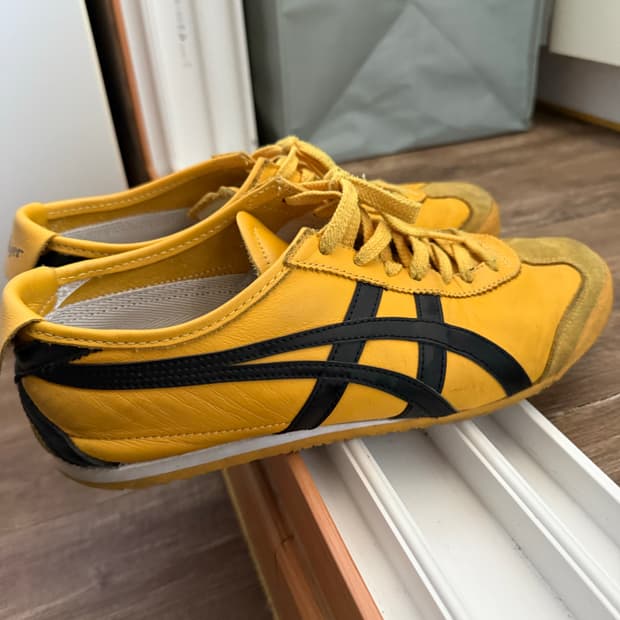 오니츠카 타이거 멕시코 66 옐로우 블랙