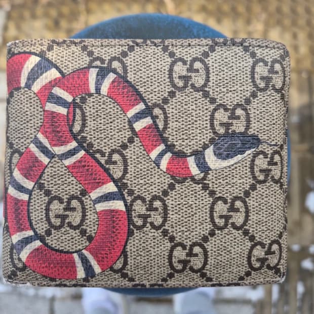 구찌 스네이크 반지갑 