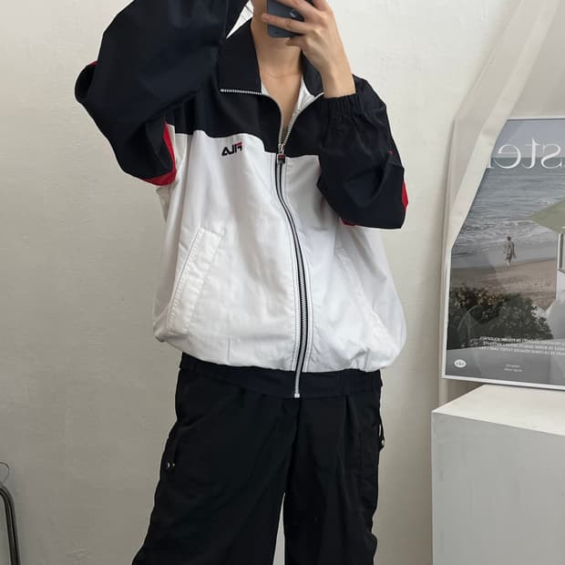 100 )휠라바람막이 운동복 A0557