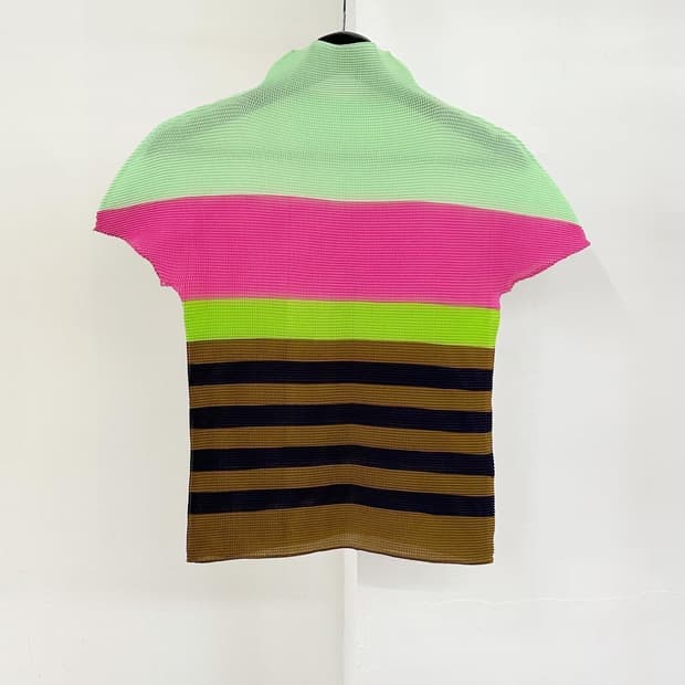 이세이미야케 미 멀티컬러 스트라이프 폴리 하프티