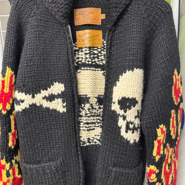 아웃스탠딩 x Kanata 코위찬 44사이즈