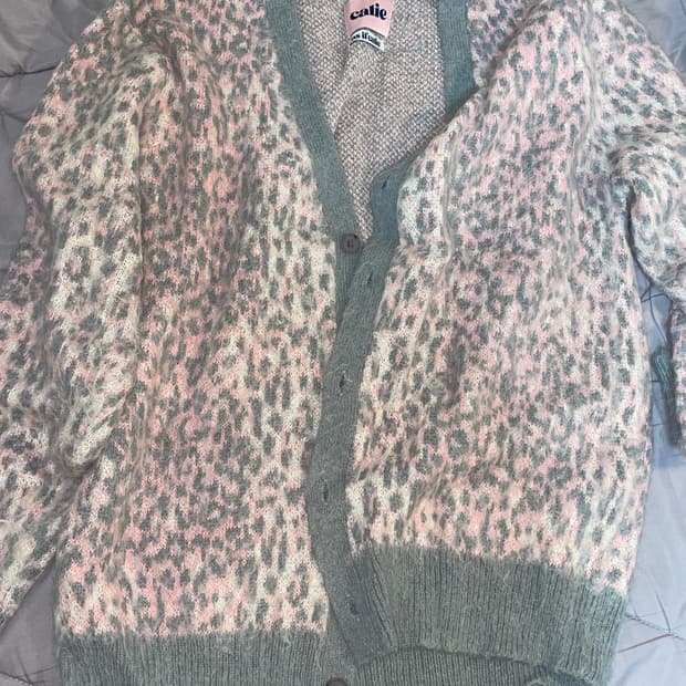 애즈이프캘리 레오파트 니트 가디건