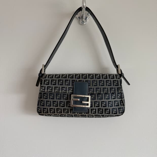 올드 펜디(FENDI) SAS 바케트백(ITALY)