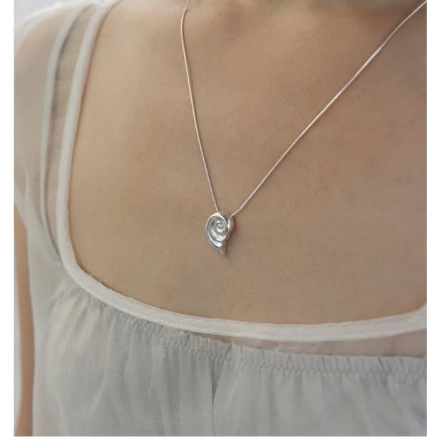 시네스테틱 피시스 shell necklace 02 