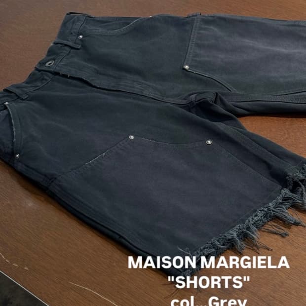 MAISON MARGIELA Distressed Shorts 28