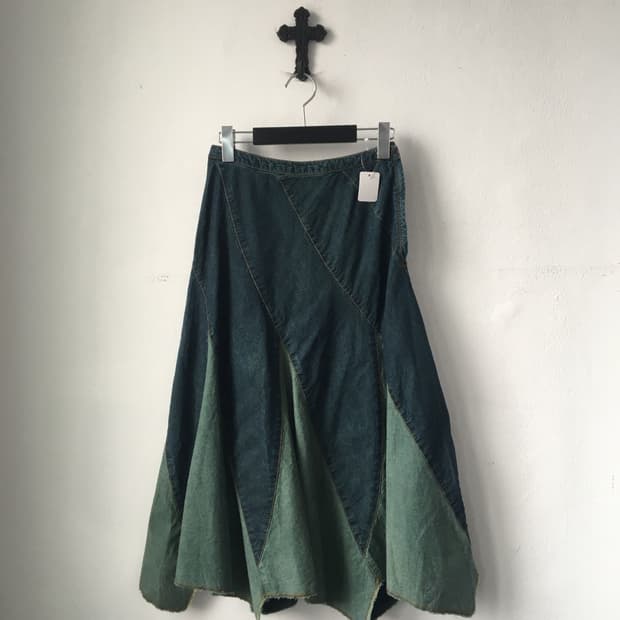 Patch work point denim skirt