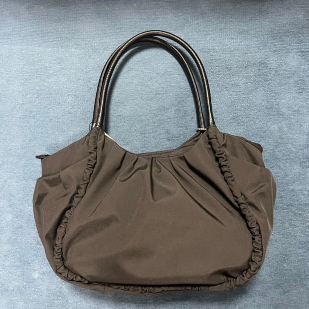 Yohjiyamamoto 요지 야마모토 셔링 숄더백