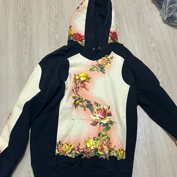 슈프림 19ss 장폴고티에 후드티