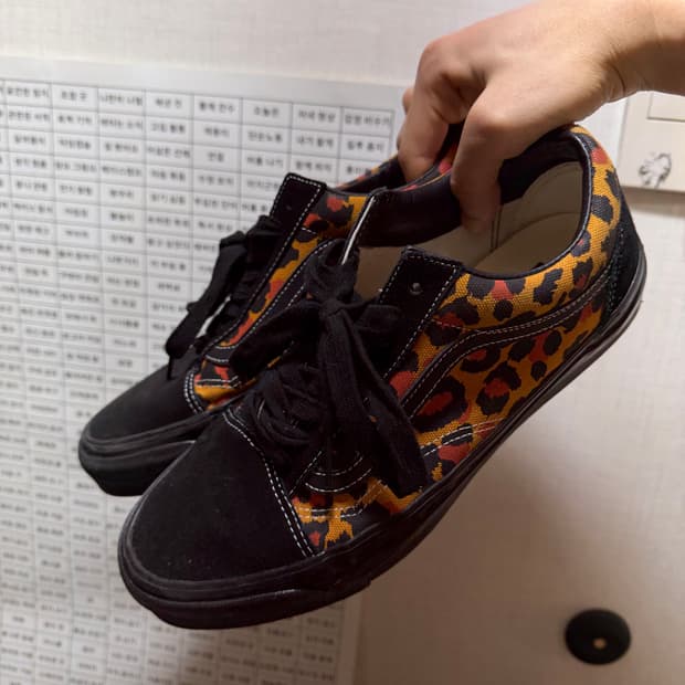 반스 레오파드 올드스쿨 280