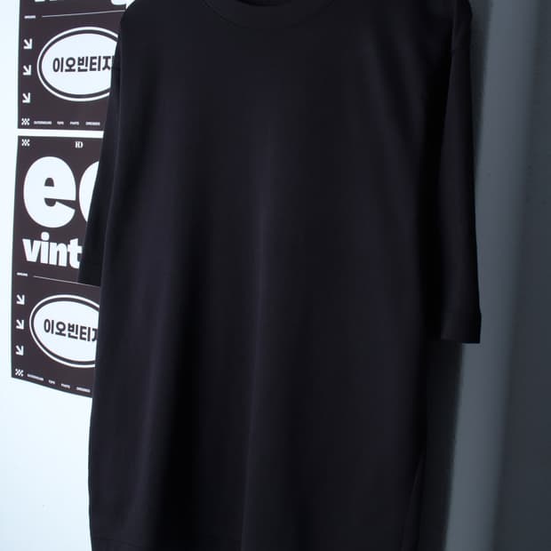 (L-XL) 유니클로 반팔 티셔츠 U라인 무지 블랙-H31928