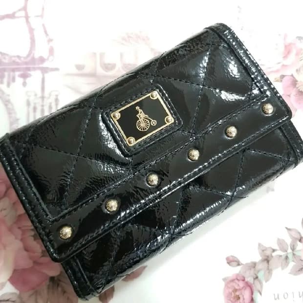 20만원대 빈폴정품 중지갑 상태최상