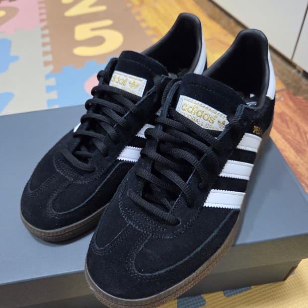 아디다스 핸드볼스페지알 블랙 DB3021 -255 사이즈