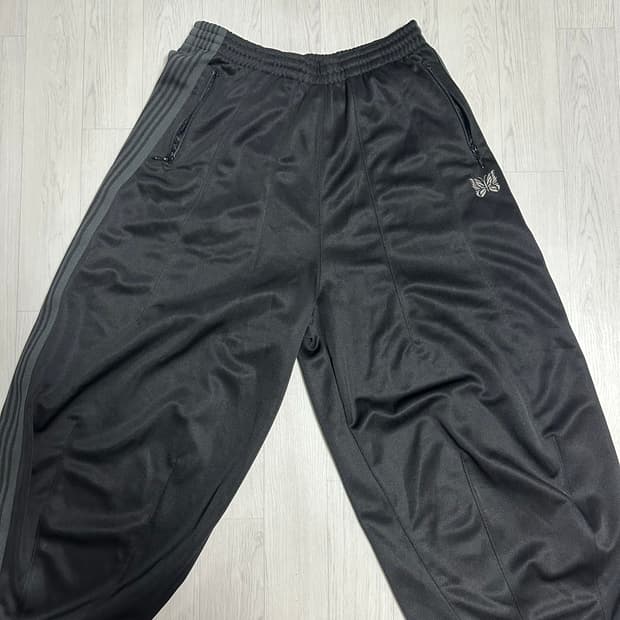 니들스 lhp hd 트랙팬츠 xs
