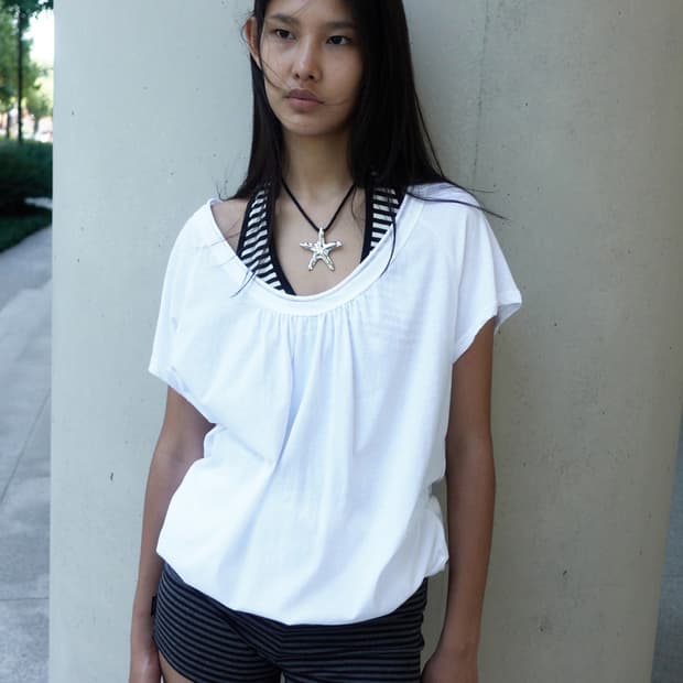 ROUND DRAWSTRING HEM TOP / WHITE