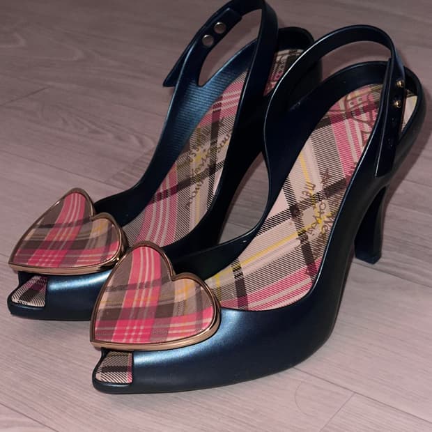 비비안웨스트우드 235 체크 젤리슈즈