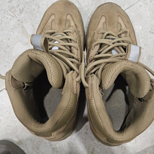 이지시즌7 데저트 부츠 토프