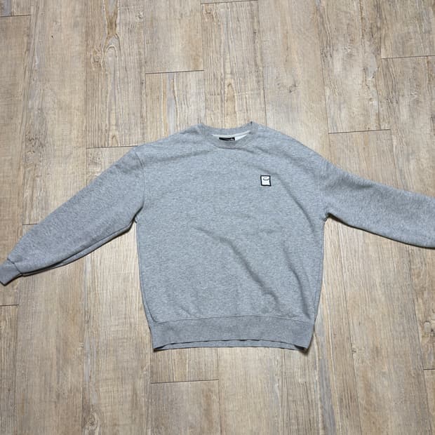 마크곤잘레스 맨투맨 팝니다