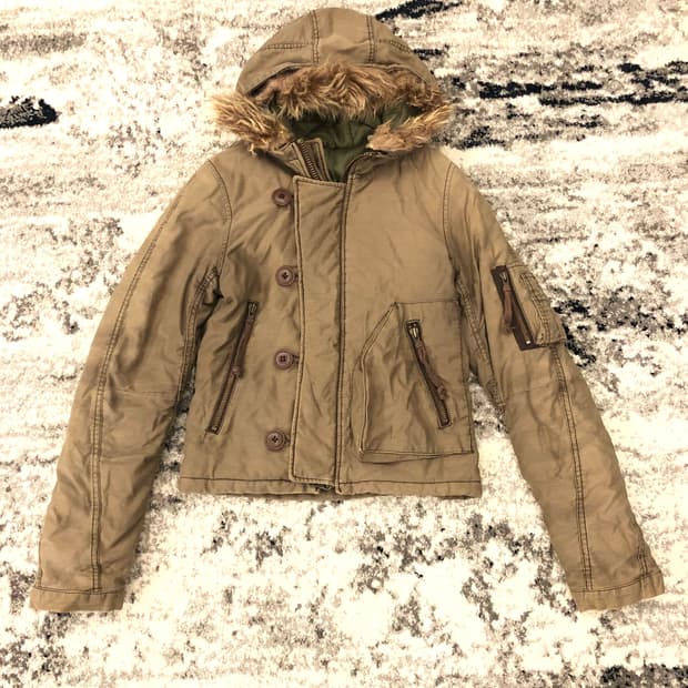 00‘s • y2k 카키 퍼 후드 패딩