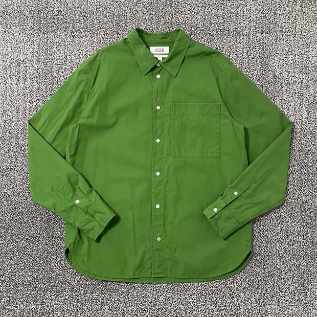 빈티지9. COS 코스 레귤러 핏 긴팔 셔츠 그린