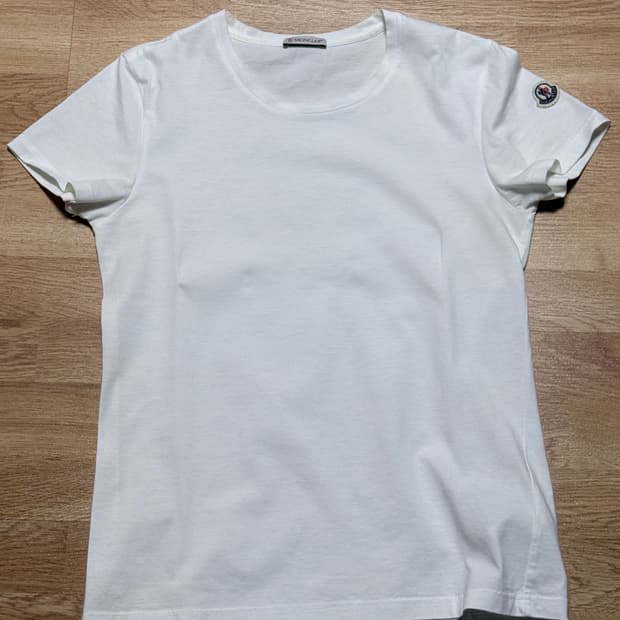 몽클레어 여성 흰색 반팔 XS