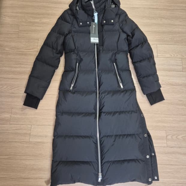 (새상품) 무스너클 여성 롱패딩 S 사이즈