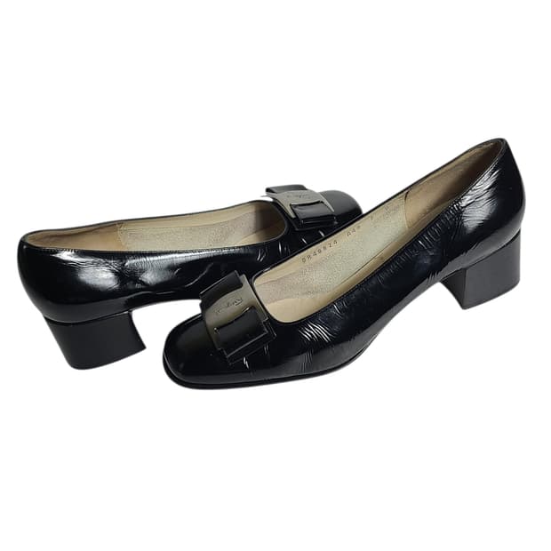 240-245)Salvatore Ferragamo 페레가모 간치니 펌프스