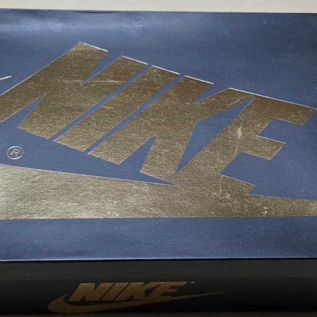 나이키 조던 레트로 하이 팔로미노 새제품 팝니다